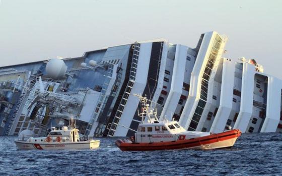Капитана Costa Concordia отпустили после попытки суицида