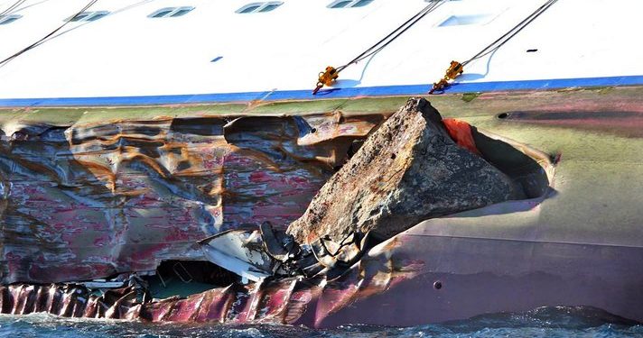 Первые росийские туристы Costa Concordia вылетели из Италии в Росию