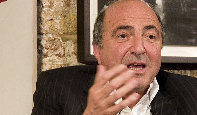 Березовский уверяет, что Россию от Путина спасет только церковь