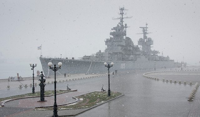 В школах Краснодарского края организовали эвакуационные пункты