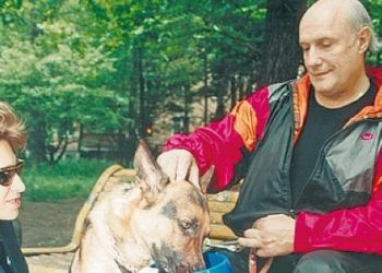 Пороховщиков сбежал от жены из-за шампанского