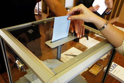 Казахстан аккредитовал 885 иностранных наблюдателей