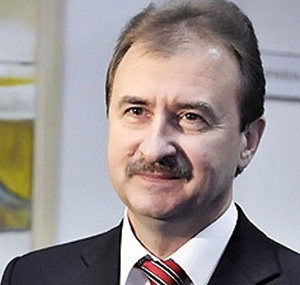 Замість обіцяних квартир київська влада надіслала багатодітним сім’ям… листівки