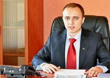 С места произшествия скрылся