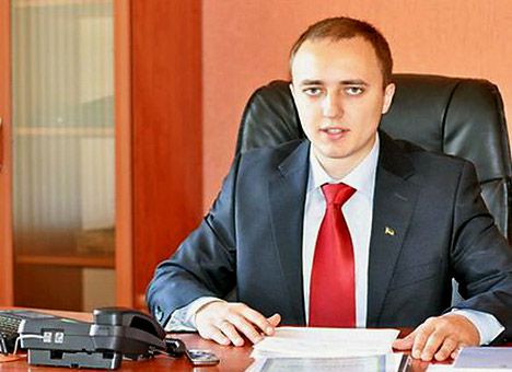 С места произшествия скрылся