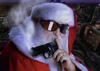 АЗС ограбили два вооруженных Деда Мороза