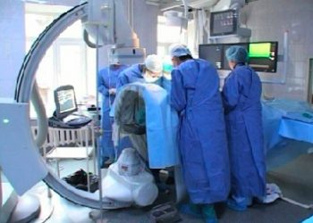 Врачи успешно прооперировали раненного при взрыве на Доме-2