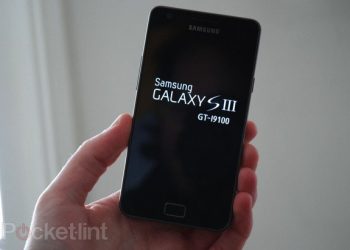 Сверхмощный Samsung Galaxy S III ожидается в Апреле