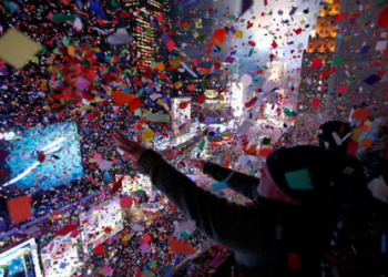 На Таймс-сквер собрали рекордное количества мусора после Нового года