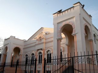 В Кременчуге подожгли синагогу