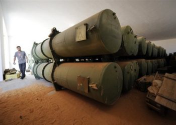 В Ливии нашли тайник Каддафи с химическим оружием