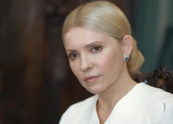 Екс-премьер-министр Украины Ю.Тимошенко в письменной форме отказалась от лекарств