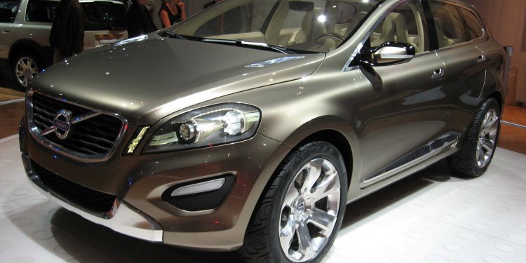 Volvo представил гибридный концепт XC60