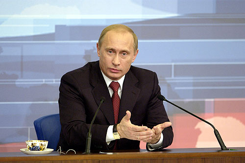 Предвыборный штаб Путина просит его принять участие в митинге