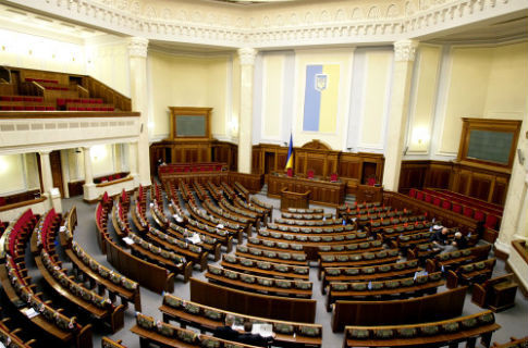 Депутаты изгнали из Рады Лелюка и Каськива