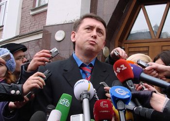 Мельниченко посоветовал Забзалюку не отдавать деньги