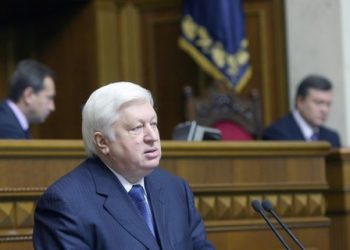 Пшонка не видит преступления в подкупе депутатов в Раде