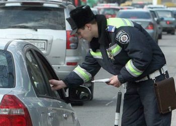 Гаишник выписывал штрафы на выдуманных нарушителей
