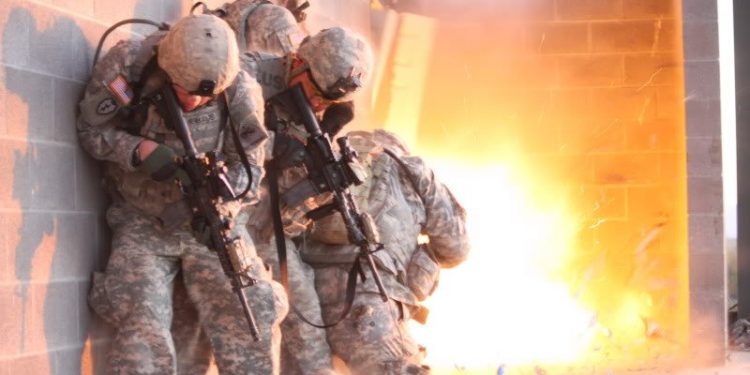 В США готовятся к уличным боям... На своей территории?