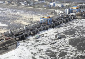 Плотину ГЭС может повредить только столкновение с космическим телом