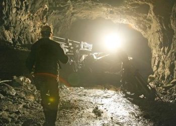 В Луганской области спасли пятерых горняков, оказавшихся под завалом