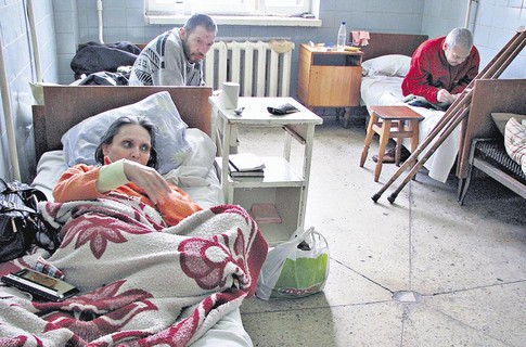 Бездомные будут жить в больницах