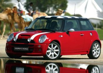 «Горящі» MINI шукають у Росії