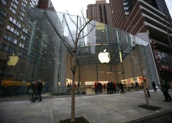 Apple планирует расширить сеть