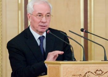 Азаров поддерживает внедрение энергосберегающих проектов