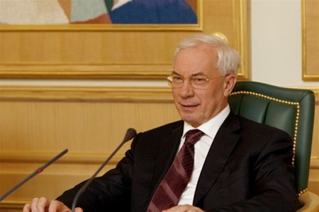 Премьер-министр Николай Азаров во вторник на встрече с учеными,