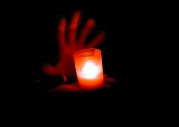 Пенсионерка заплатила 12 штук за снятие порчи
