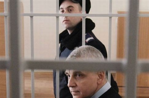 Иностранных медиков Тимошенко переманивают к Иващенко