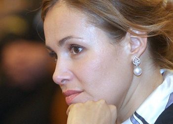 Королевская: Регионалы готовят месть за испорченные биг-борды Януковича