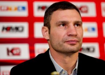 Кличко заберёт у Януковича вертолётную площадку через суд