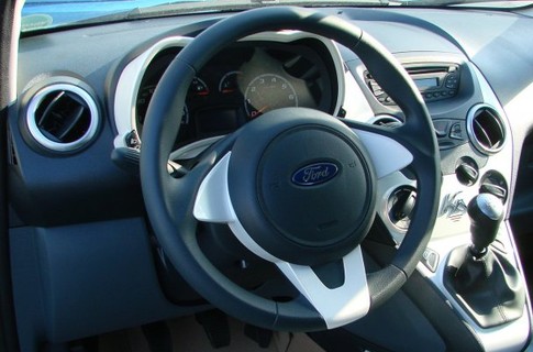 Кредитные авто отправят на штрафплощадку и отдадут банку