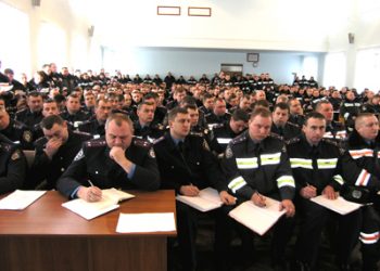 Співробітники ДАІ заговорять англійською