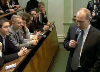 Путин предупредил, что второй тур выборов президента приведет к дестабилизации
