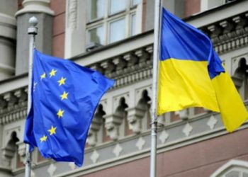 В Партии Регионов попросили ЕС не учить Украину