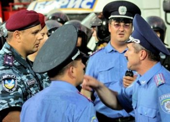Милиционеров обещают перевоспитать