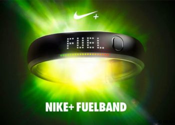 Браслет Nike + FuelBand измеряет силы потраченные вами за день