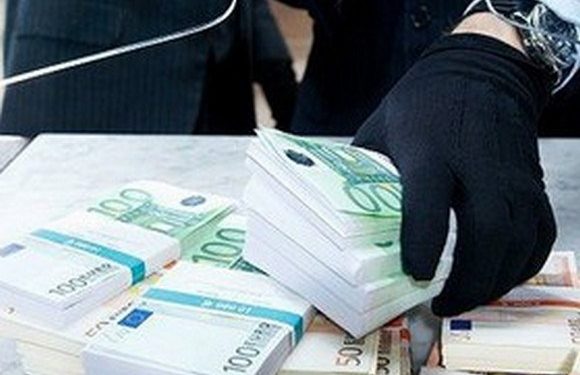 В Москве ограбили инкассаторов в почтовом отделении