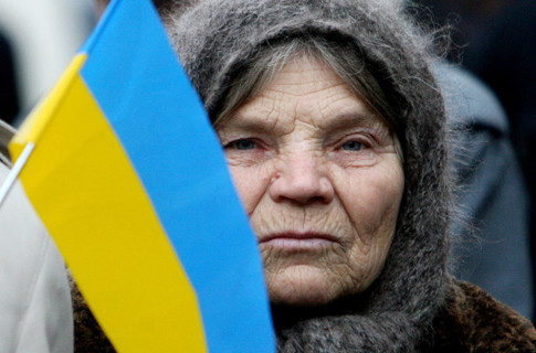 Украинцам могут снова уменьшить пенсионный возраст