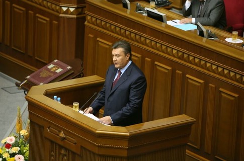 Янукович запретил налоговикам давить на бизнесменов