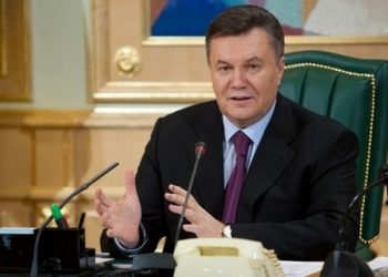 Янукович выгнал Богатыреву и Ежеля из СНБО