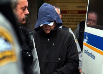 Из Канады выгнали ещё двух русских дипломатов