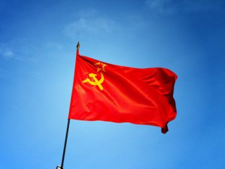 Суд разрешил использовать советскую символику