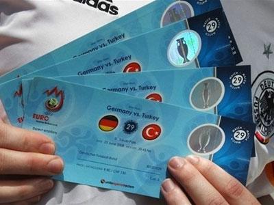 В УЄФА створили можливість офіційно перепродати квитки на Євро2012