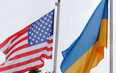 По мнению Азарова отношения между Украиной и США являются стратегическими
