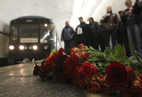 В России вспоминают жертв терактов в Московском метро