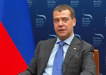 Медведев посоветовал Митту Ромни «включить рассудок»